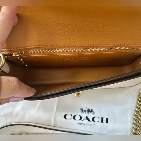 **SOLD** Coach Dinky Bag- Chalk NWT - Picture 8 of 10